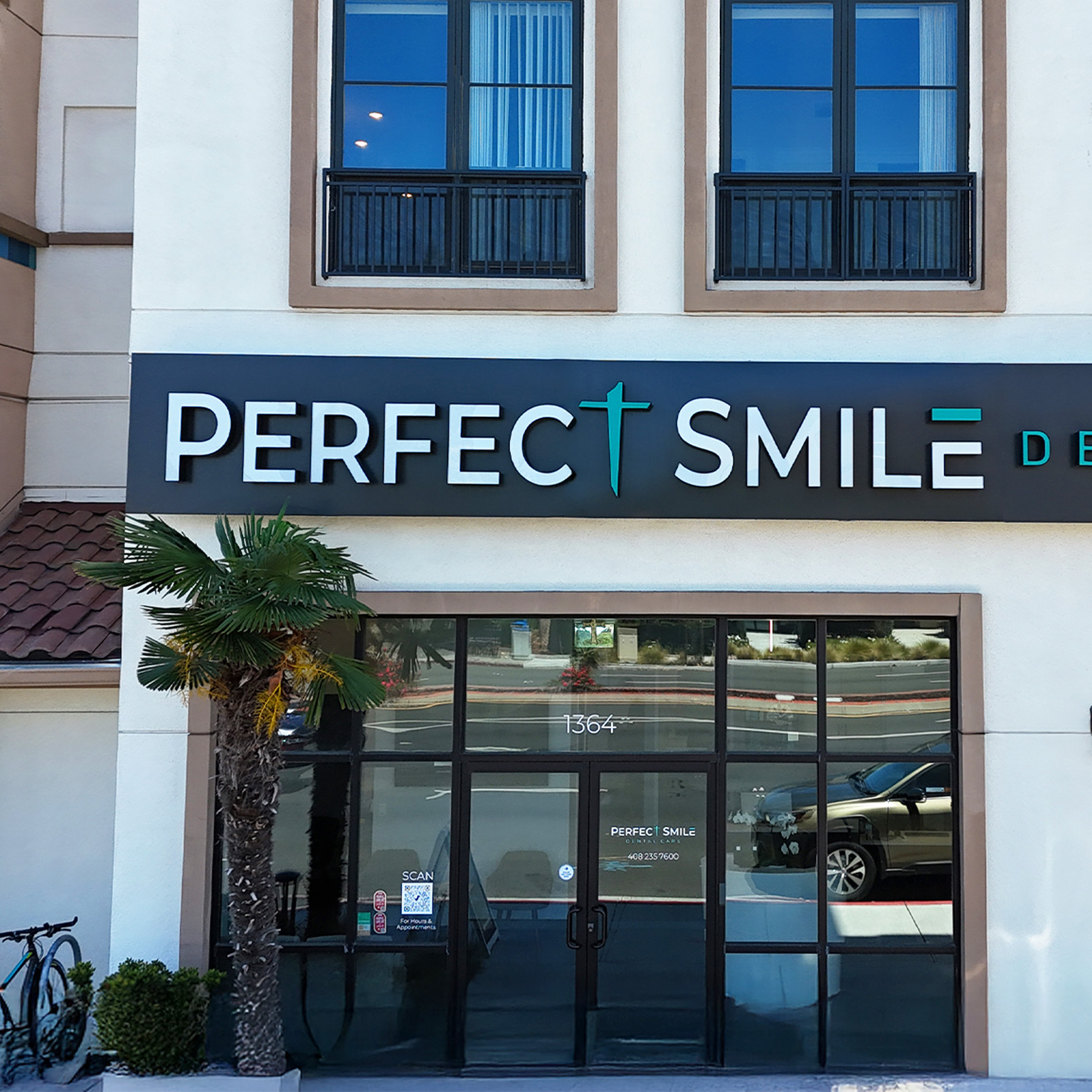 Perfect Smile exterior sign